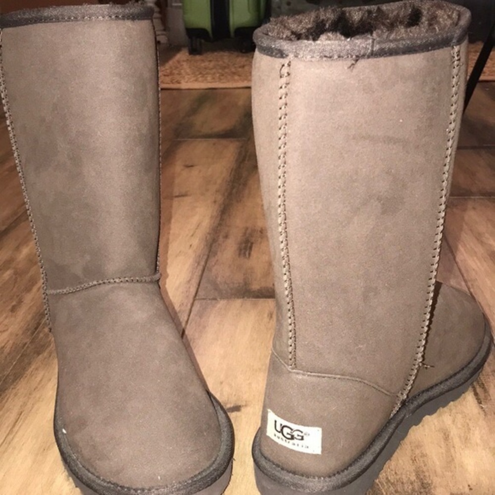 UGG brown boots